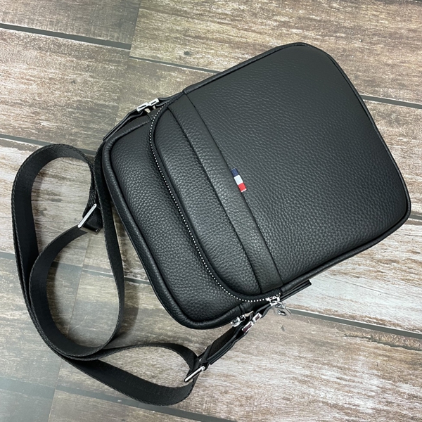 スーパーコピーブランドバッグ角部分ディテール